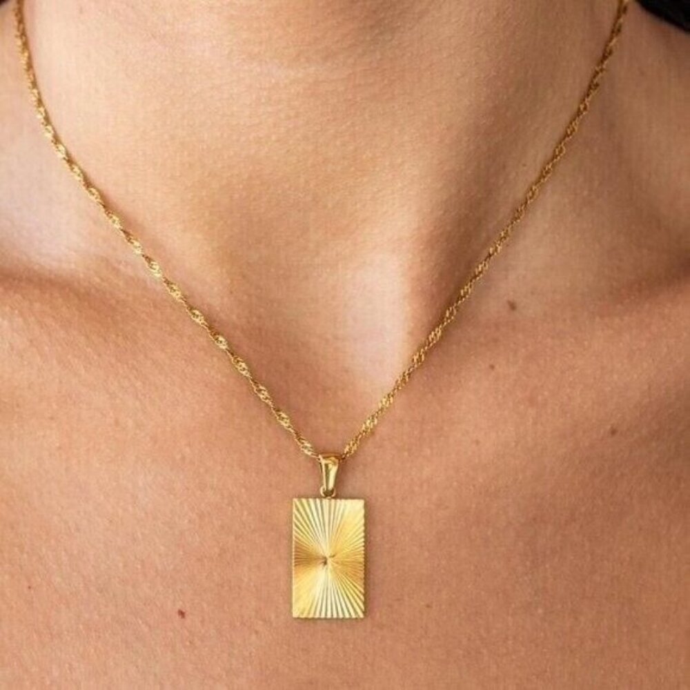 Gold Sunburst Pendant Necklace Waterproof Hypoallergenic Layering Jewelry PRETTY